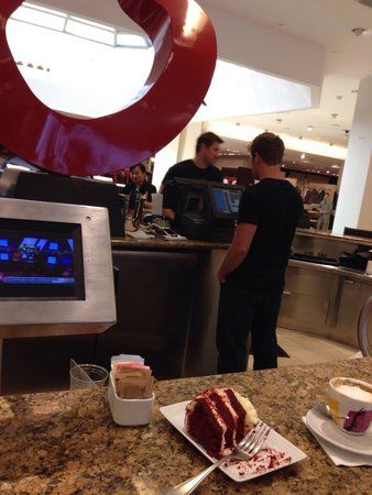 Bar on 4 at Neiman Marcus